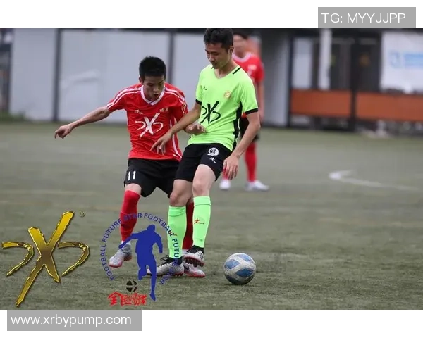 足球猜球星游戏挑战与绰号对照趣味拍照同款大赛